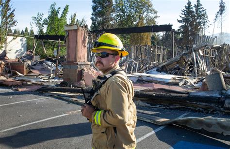 Oregon fire photos: Almeda Drive Fire in southern Oregon