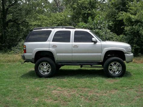 2005 CHEVROLET TAHOE Z71 SUV - Side Profile - 130627