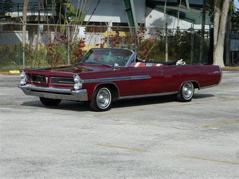 1963 Pontiac Bonneville | GAA Classic Cars