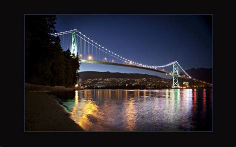 Lions Gate Bridge. Connects downtown Vancouver (Stanley Park) to North ...