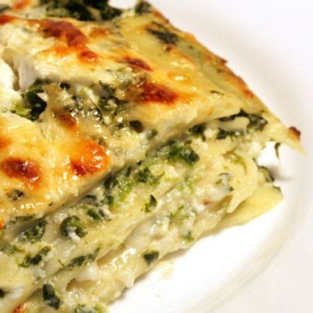 Spinach, Ricotta & Pesto Lasagna Recipe Recipe - (4.4/5)