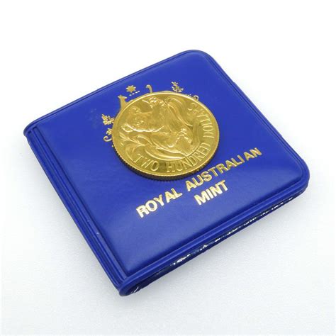 22ct Gold $200 Coin - Coins - Numismatics, Stamps & Scrip