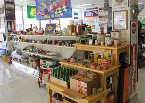 Wheeler Dealer Automobilia & Collectables