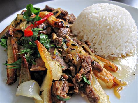 Lomo Saltado! I love peruvian food! | ペルー料理, 料理, ペルー