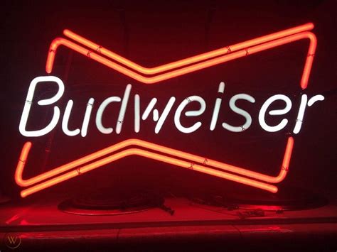 VINTAGE BUDWEISER BOW TIE NEON SIGN #051-406, 1995 | #1903512565