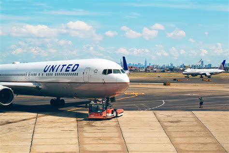 How To Book United Airlines Flights With Ultimate Rewards | Points With Q