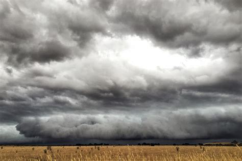 Autumn weather: Australia set for continued hot temperatures after ...