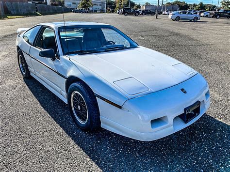 Stored 20 Years: 1988 Pontiac Fiero GT | Barn Finds