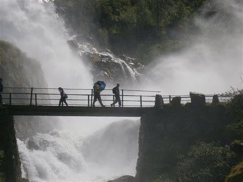 TOP WORLD TRAVEL DESTINATIONS: Jostedal Glacier National Park, Norway