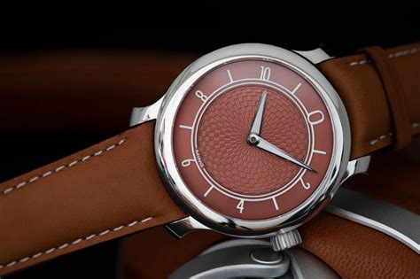 Hands-On: The Ming 17.06 Copper - HODINKEE Christopher Ward, Hodinkee ...