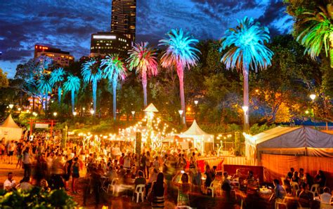 Night Markets - Where They Are Held & What Foods to Eat | Glutto Digest