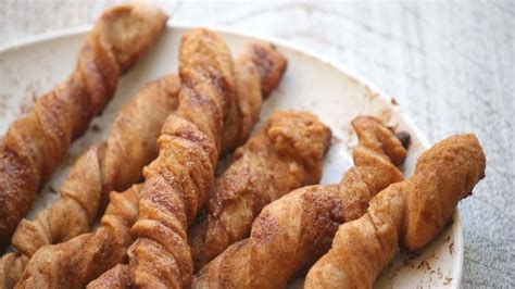 Cinnamon Twist | foodpanda Magazine MY