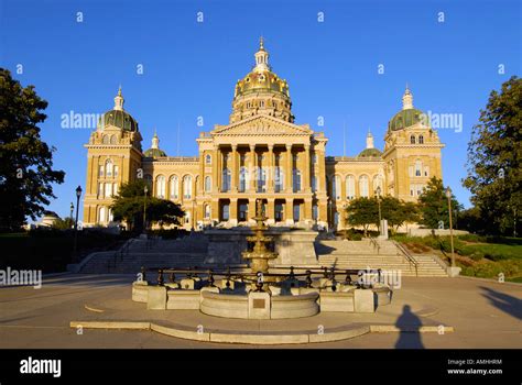 The State Capitol Building at Des Moines Iowa IA Stock Photo - Alamy