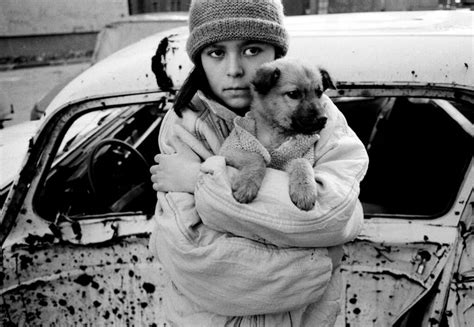 Incredible Photos of the Siege of Sarajevo by Tom Stoddart | Vintage ...