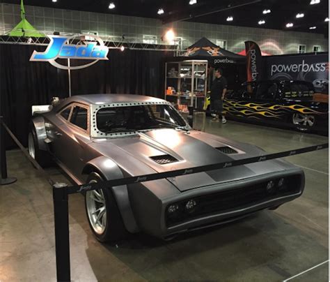 Vin Diesel's Dodge Charger for 'Fast 8' sounds wicked