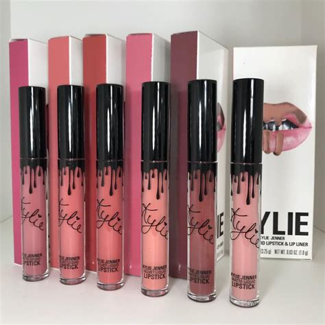 Kylie Jenner Lip Kit Review - Sight See Style