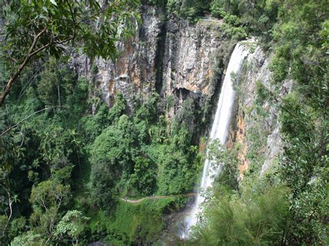 Nerang, QLD - Aussie Towns