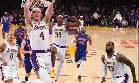 Lakers vs. Warriors Live Stream: TV Channel, How to Watch