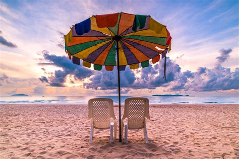 Beach Umbrellas: A Primer | Houstonia