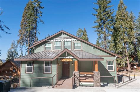 10 Yosemite Cabins Near All Yosemite National Park Entrances