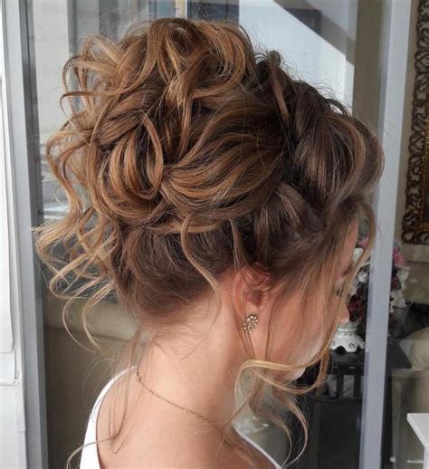 40 Creative Updos for Curly Hair | Messy hairstyles, Medium hair styles ...