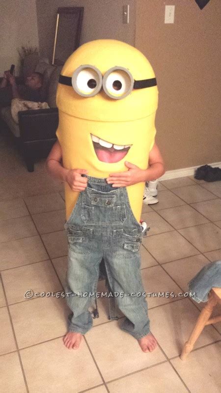 Coolest DIY Mom and Son Couple Costume: Minion Agnes and Costumes