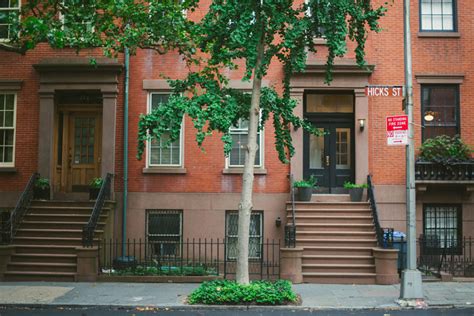 Brooklyn Heights NYC Neighborhood Guide - Compass