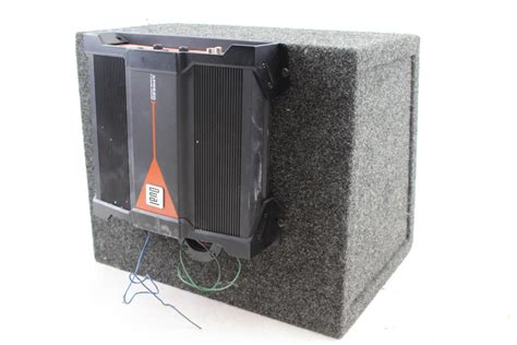 JBL 1000 Watt Gt4 Series Car Speaker And Dual Amplifier | Property Room