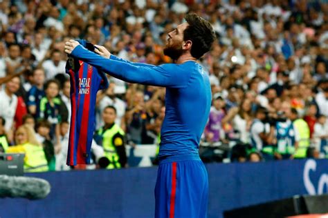 Lionel Messi Shirt Celebration