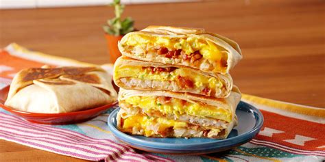 Breakfast Crunchwrap Supreme | Recipe | Breakfast crunchwrap, Recipes, Breakfast