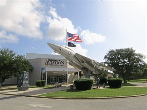 [VIST] The National Naval Aviation Museum at Naval Air Station Pensacola | RECOIL