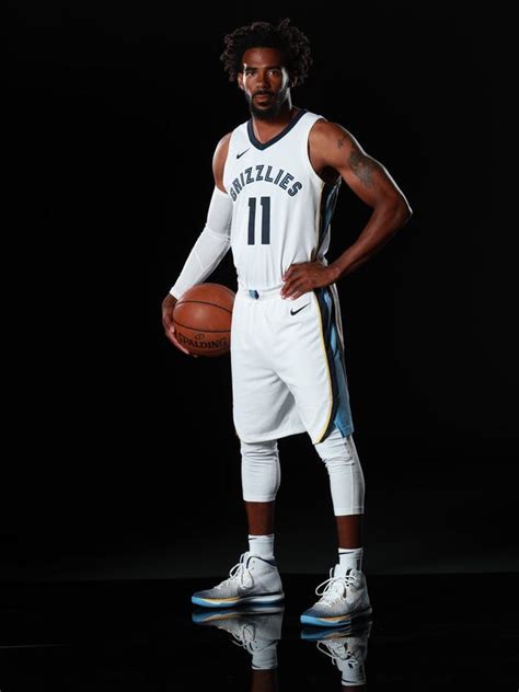 Memphis Grizzlies unveil new Nike uniforms