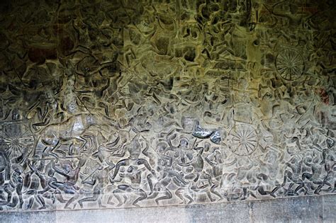 Angkor Wat: Battle of Kurukshetra – Melee of Kaurava and Pandava warriors