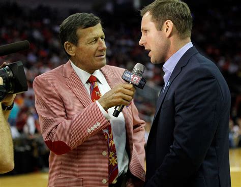 Craig Sager maintains schedule despite battling cancer