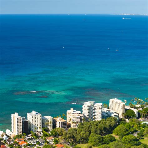 The 7 Best Places to Live in Hawaii - She's Catching Flights