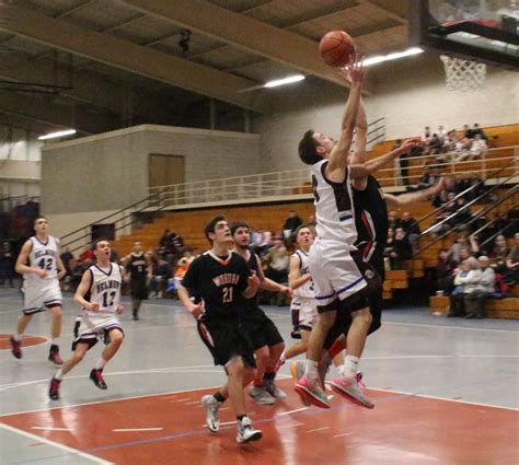 Belmont Boys’ Basketball Back to Winning Ways After Woburn Win