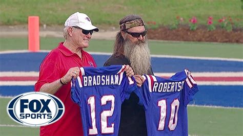 Bradshaw reunites with Duck Dynasty's Phil Robertson - YouTube