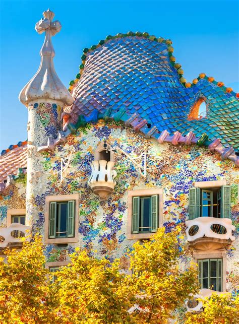 How Gaudí and his Modernisme Architecture contemporaries brought expressionism and ornate fancy ...