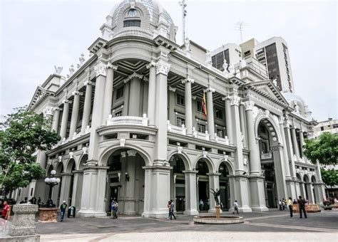 Guayaquil: Estos son algunos edificios emblemáticos del Guayaquil de siempre