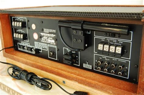 Marantz Stereo Receiver Model 2245