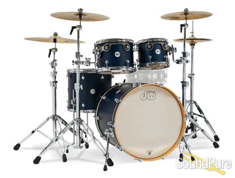 DW 4pc Design Series Limited Edition Drum Set -Midnight Blue