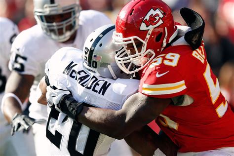 Chiefs-Raiders rivalry still holds meaning for players - SB Nation Kansas City