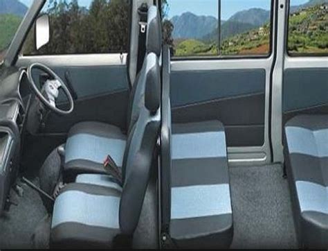 Spacious Interior of Maruti Suzuki Omni: | Suzuki, Car seats