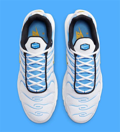 Available Now // Nike Air Max Plus "White/University Blue" | HOUSE OF HEAT