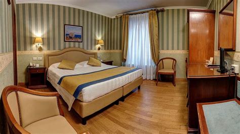 Hotel Piazza Di Spagna from $129. Rome Hotel Deals & Reviews - KAYAK