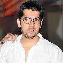 Get David Dhawan Biography In Hindi Pictures