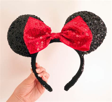 My collection of Minnie Mouse ears | Kat Last - A Travel, Craft and ...