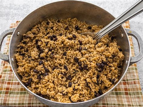 One-Pot Dominican Rice with Beans - Siriusly Hungry