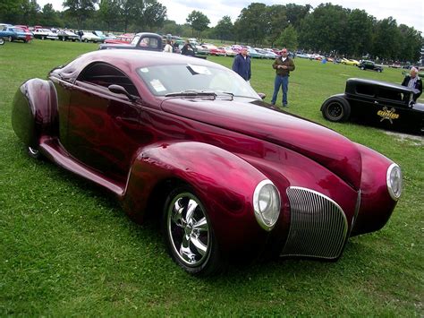 1939 Lincoln Zephyr Coupe Custom - Luxury Classic Cars