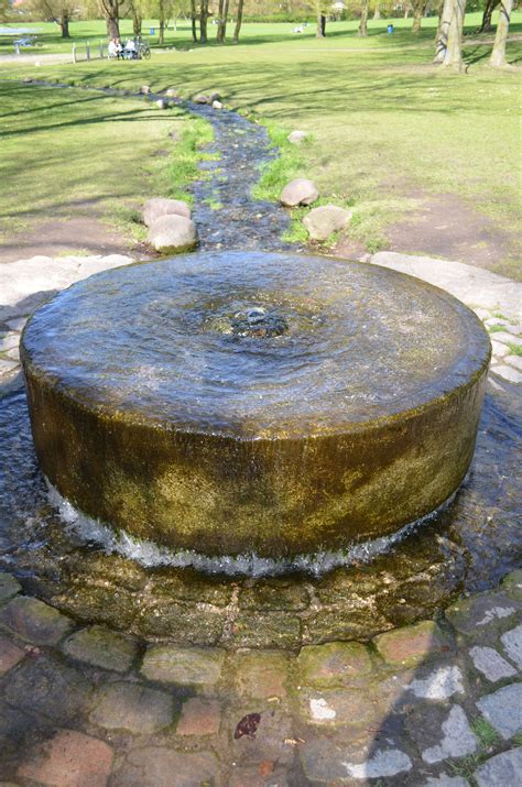 Millstone Fountain, Roskilde, Denmark -- bubbling fountain and babbling freshet | Water ...